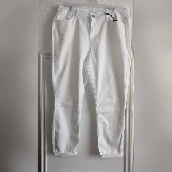 Copper Flash Womens 16W Curvy Ankle Skinny White Premium Denim (TINY FLAW) - Picture 1 of 12